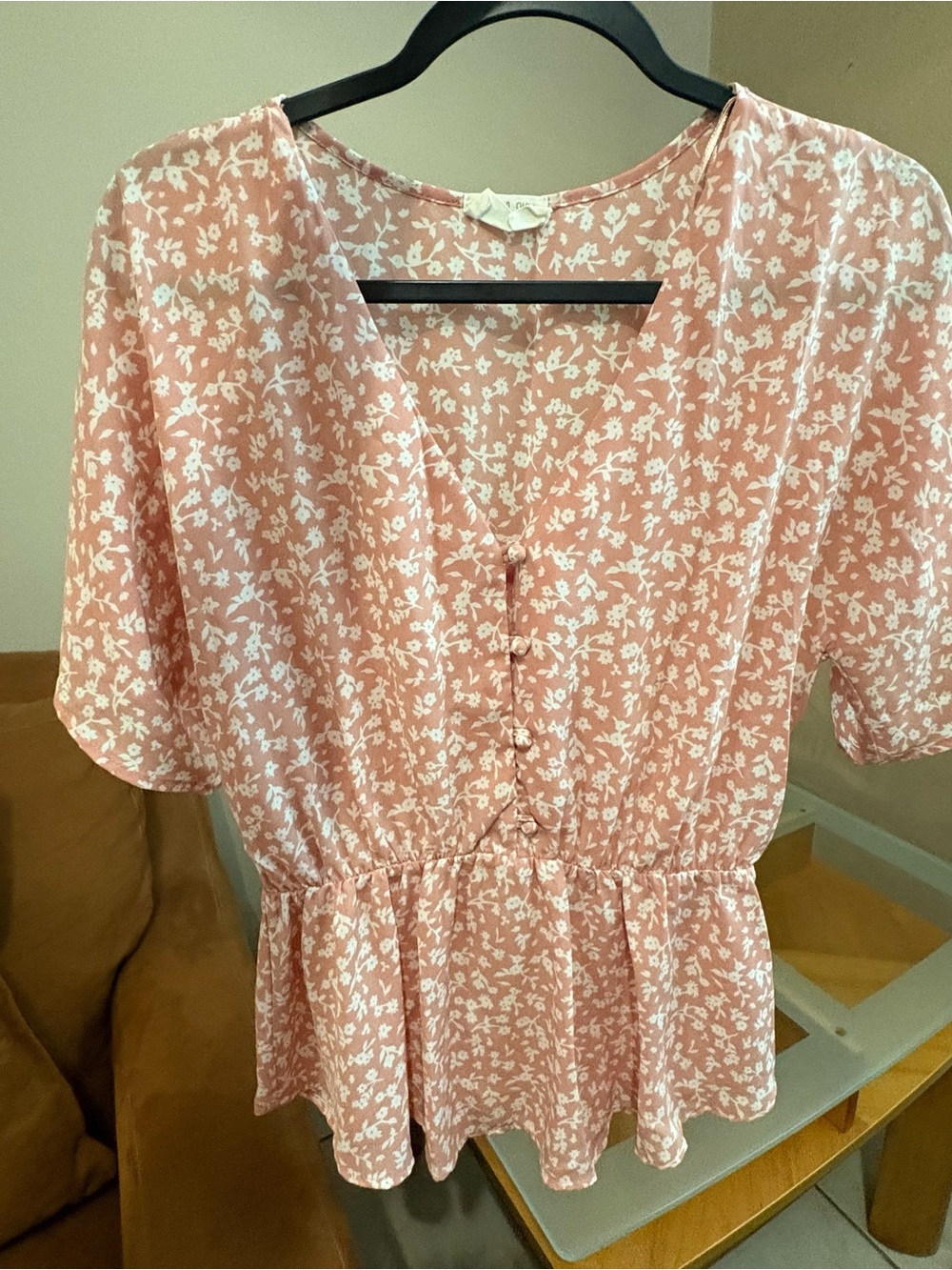 Women’s Pink Floral Button-Front Peplum Top